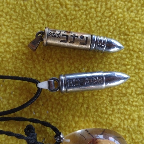 Silver and Black Pendant Necklace Lot(8 PCS.) - Picture 2 of 6